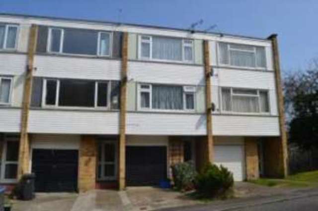  Image of 3 bedroom Terraced house for sale in George Street Dover CT17 at Dover Kent Maxton, CT17 0EG