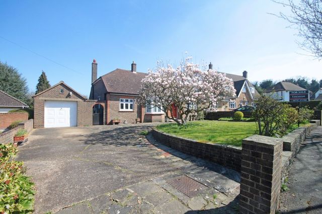  Image of 3 bedroom Detached house for sale in Gilhams Avenue Banstead SM7 at Gilhams Avenue  Banstead, SM7 1QW