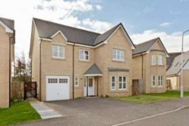  Image of 4 bedroom Detached house for sale in Glebe Place Markinch Glenrothes KY7 at Glenrothes Fife Cadham, KY7 6QX