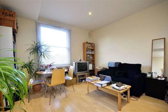  Image of 1 bedroom Flat to rent in Goldhurst Terrace London NW6 at Kilburn London Kilburn, NW6 3EX