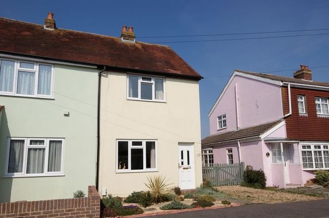  Image of 3 bedroom Terraced house for sale in Gosport Road Lee-on-the-Solent PO13 at Gosport Road  Lee-On-The-Solent, PO13 9EN