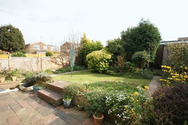  Image of 4 bedroom Detached house for sale in Goss Lane Nailsea Bristol BS48 at Goss Lane Nailsea Bristol, BS48 2BD