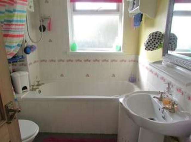  Image of 3 bedroom Terraced house for sale in Gould Close Street BA16 at Street, BA16 0AZ