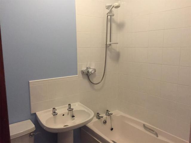  Image of 1 bedroom Flat to rent in Govanhill Street Glasgow G42 at Govanhill Glasgow Glasgow, G42 7LD