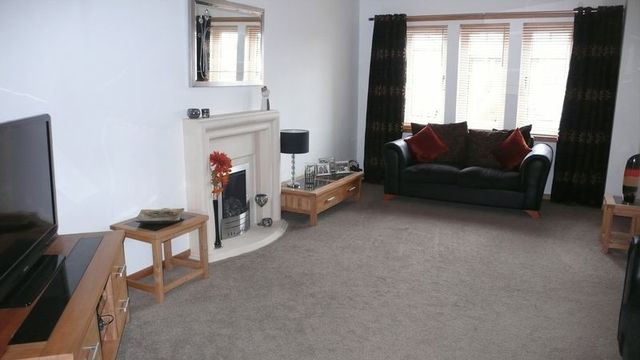  Image of 4 bedroom Detached house for sale in Gowan Brae Caldercruix Airdrie ML6 at Gowan Brae Caldercruix Airdrie, ML6 7RB