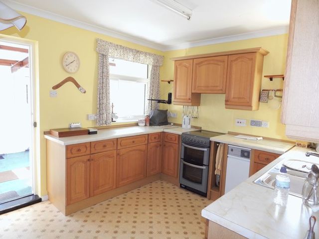  Image of 2 bedroom Detached house for sale in Grange Lane Manby Louth LN11 at Grange Lane Manby Louth, LN11 8HF