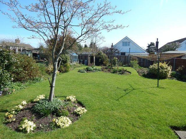  Image of 2 bedroom Detached house for sale in Grange Lane Manby Louth LN11 at Grange Lane Manby Louth, LN11 8HF