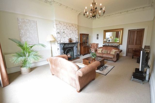  Image of 2 bedroom Flat for sale in Greenbank Drive Sefton Park Liverpool L17 at Greenbank Drive Sefton Park Liverpool, L17 1AN