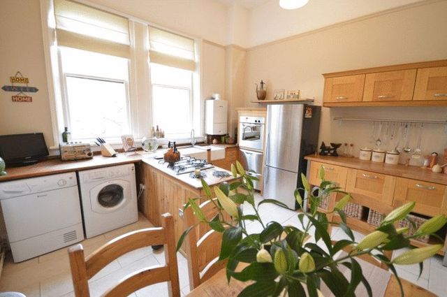  Image of 2 bedroom Flat for sale in Greenbank Drive Sefton Park Liverpool L17 at Greenbank Drive Sefton Park Liverpool, L17 1AN