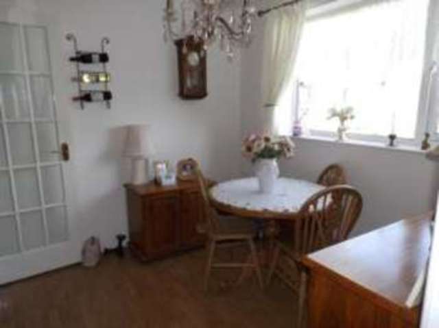 Image of 2 bedroom Bungalow for sale in Greenbank Drive Sutton-in-Ashfield NG17 at Sutton-in-Ashfield Nottinghamshire Stanton Hill, NG17 2DY