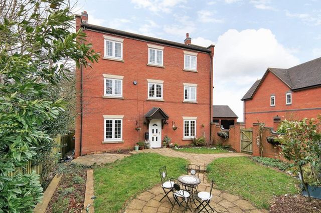  Image of 5 bedroom Detached house for sale in Hall Close Naseby Northampton NN6 at 9 Hall Close Naseby Northampton, NN6 6AJ