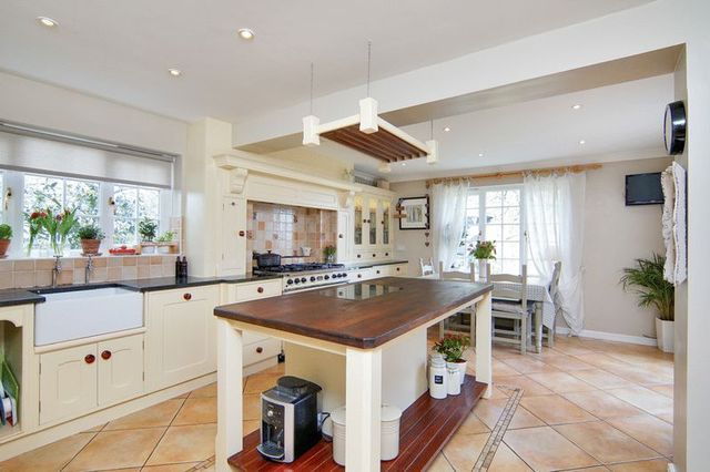  Image of 5 bedroom Detached house for sale in Hall Close Naseby Northampton NN6 at 9 Hall Close Naseby Northampton, NN6 6AJ