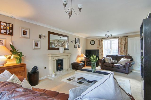  Image of 5 bedroom Detached house for sale in Hall Close Naseby Northampton NN6 at 9 Hall Close Naseby Northampton, NN6 6AJ