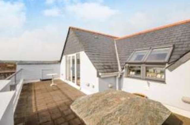  Image of 3 bedroom Flat for sale in Town Quay Harbour Road Wadebridge PL27 at Harbour Road Wadebridge Wadebridge, PL27 7AU