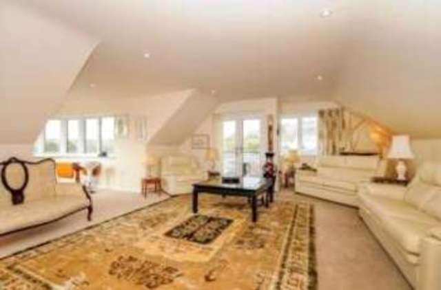  Image of 3 bedroom Flat for sale in Town Quay Harbour Road Wadebridge PL27 at Harbour Road Wadebridge Wadebridge, PL27 7AU