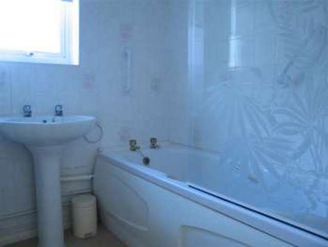  Image of 2 bedroom Apartment for sale in Harold Street Dover CT16 at Dover Kent Dover, CT16 1SB