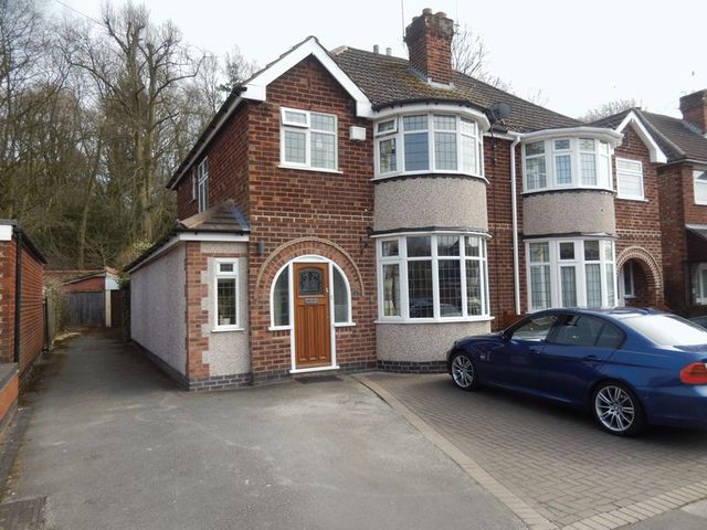  Image of 3 bedroom Semi-Detached house for sale in Hathaway Road Coventry CV4 at Hathaway Road  Coventry, CV4 9HW