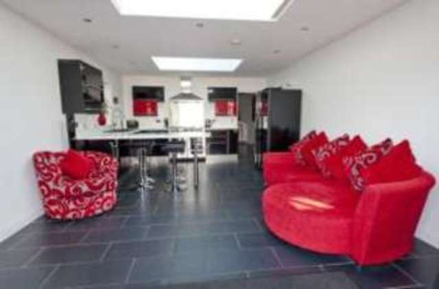  Image of 3 bedroom Semi-Detached house for sale in Elm Grove Hayling Island PO11 at Hayling Island Hampshire South Hayling, PO11 9EF