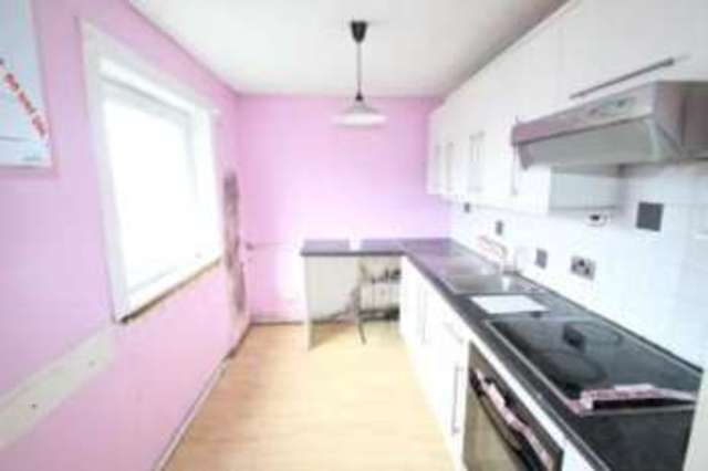  Image of 3 bedroom Flat for sale in Hazel Road Cumbernauld Glasgow G67 at Cumbernauld Glasgow Abronhill, G67 3BS