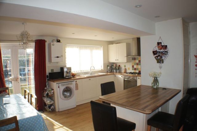  Image of 2 bedroom Semi-Detached house for sale in Hearn Road Woodley Reading RG5 at Hearn Road Woodley Reading, RG5 3QG