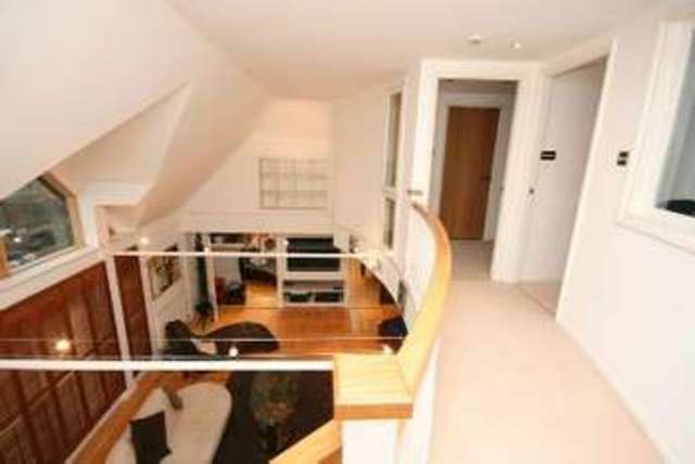  Image of 2 bedroom Apartment for sale in Heath Road Hale Altrincham WA14 at Altrincham, WA14 2XQ