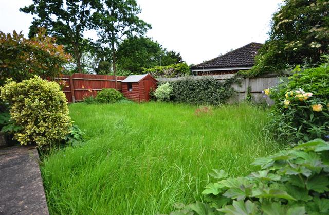 Image of 3 bedroom Property to rent in Hendon Lane London N3 at Finchley, N3 3SJ