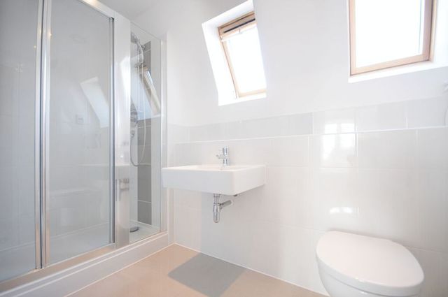  Image of 3 bedroom Terraced house to rent in Hepdon Mews London SW17 at Hepdon Mews  Tooting, SW17 0GP