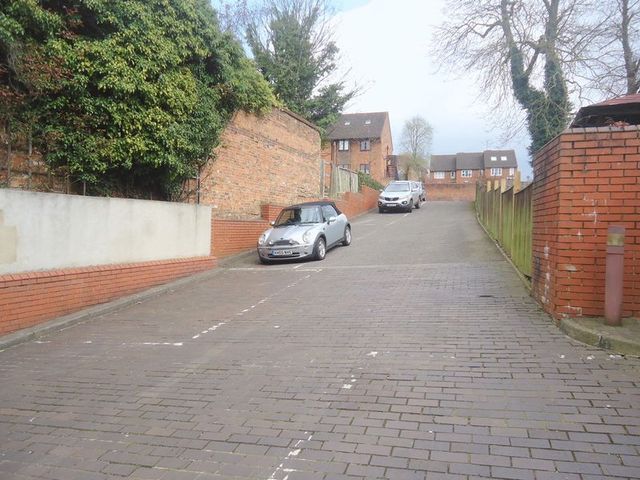  Image of Flat for sale in High Street Hemel Hempstead HP1 at High Street  Hemel Hempstead, HP1 3AF
