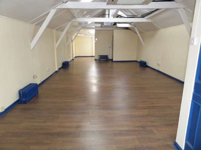  Image of Detached house to rent in High Street Rochester ME1 at High Street  Rochester, ME1 1DA