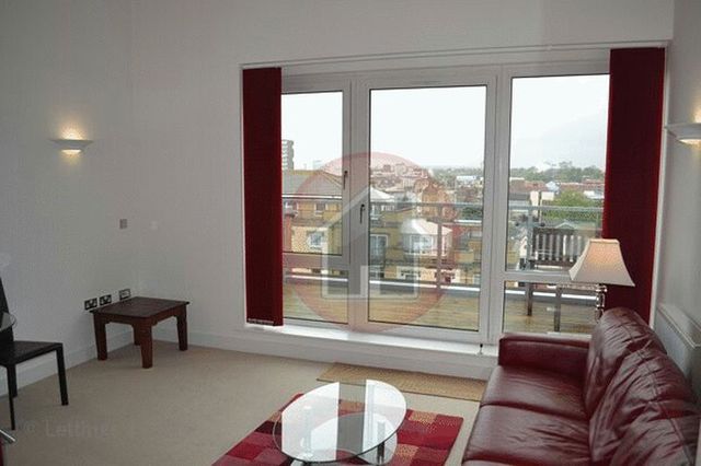  Image of 3 bedroom Flat to rent in High Street Southampton SO14 at High Street  Southampton, SO14 2NW
