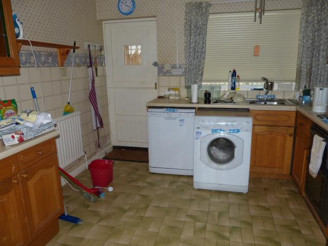  Image of 3 bedroom Bungalow for sale in Highfield Park Coxhill Narberth SA67 at Coxhill Narberth Redstone Bank, SA67 7UN