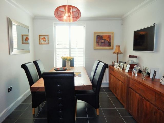  Image of 3 bedroom Detached house for sale in Hill Radnor Buckingham MK18 at Buckingham Mk18  Buckingham, MK18 1SJ