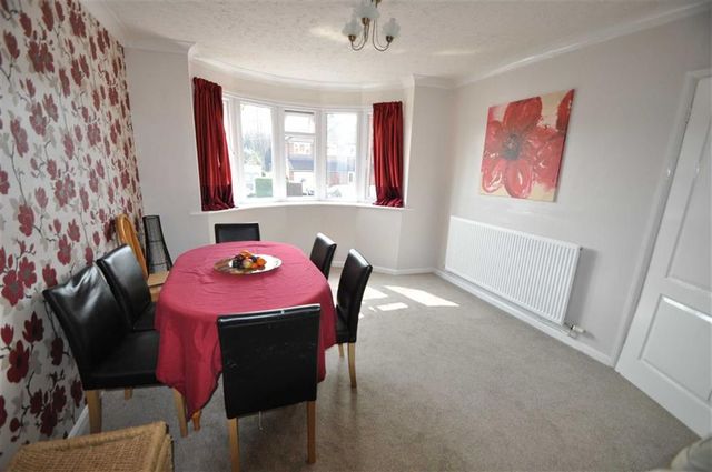  Image of 5 bedroom Property for sale in Hillery Road Worcester WR5 at Hillery Road Worcester Worcester, WR5 1RF