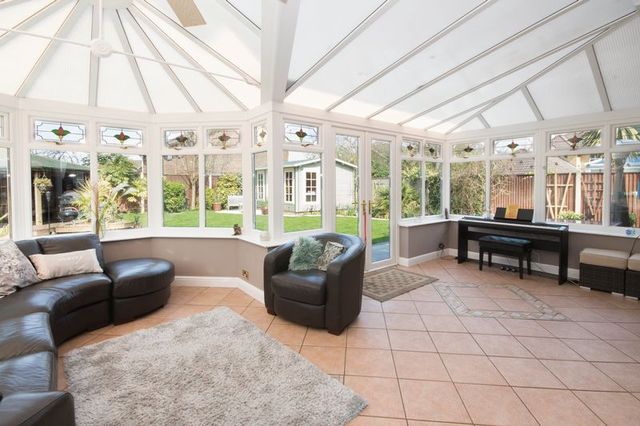  Image of 4 bedroom Detached house for sale in Kirk Gardens Totton Southampton SO40 at Kirk Gardens Totton Southampton, SO40 9UZ