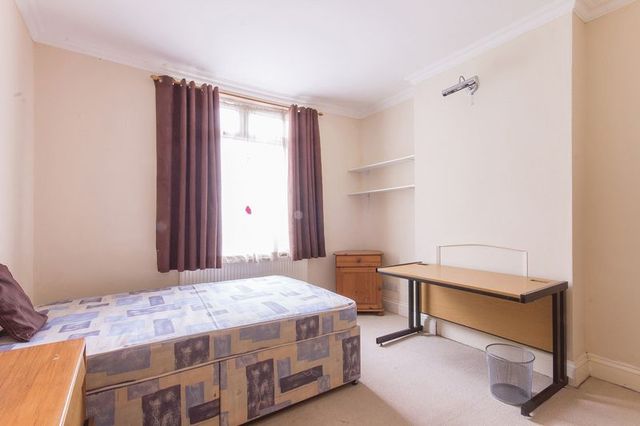  Image of 3 bedroom Detached house for sale in Howe Street Derby DE22 at Howe Street  Derby, DE22 3ER