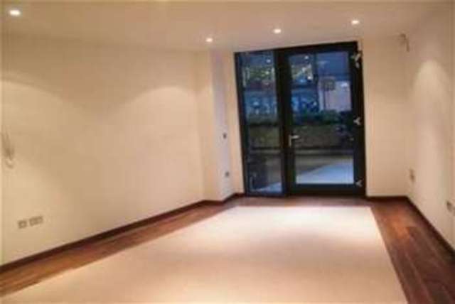 Image of 2 bedroom Flat to rent in Nuns Road Chester CH1 at Chester, CH1 2LH