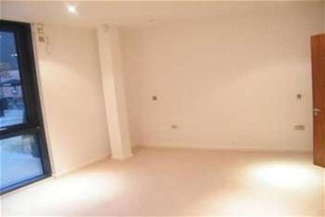  Image of 2 bedroom Flat to rent in Nuns Road Chester CH1 at Chester, CH1 2LH