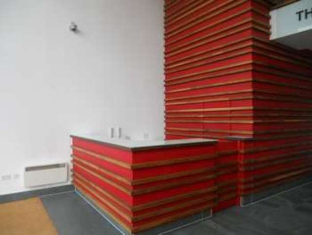  Image of 2 bedroom Flat to rent in Southernhay Basildon SS14 at Basildon Basildon, SS14 1FG