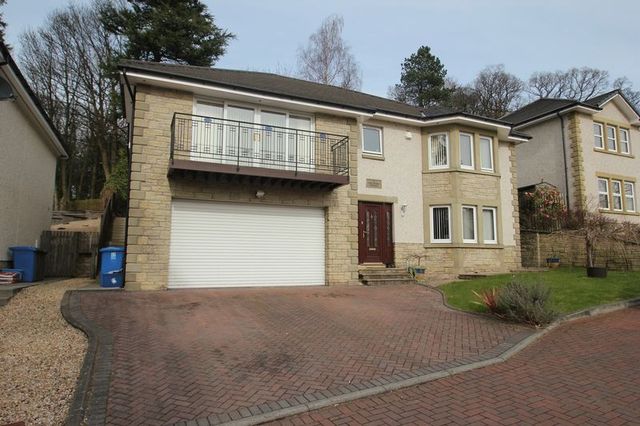  Image of 4 bedroom Detached house for sale in Inglewood Gardens Alloa FK10 at Inglewood Gardens  Alloa, FK10 2JB