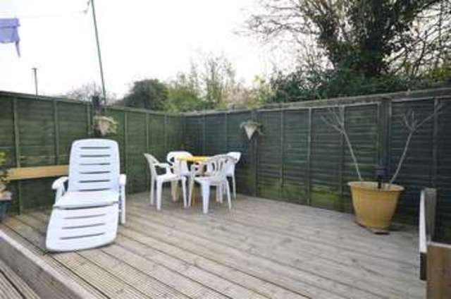  Image of 3 bedroom End of Terrace for sale in Ingress Gardens Greenhithe DA9 at Greenhithe Kent Greenhithe, DA9 9HN