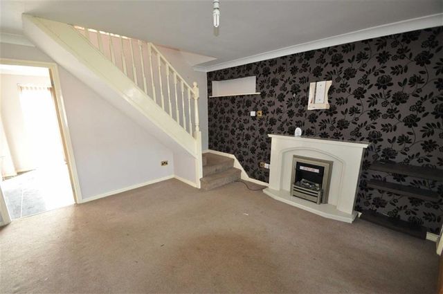  Image of 4 bedroom Property for sale in Jacomb Close Lower Broadheath Worcester WR2 at Jacomb Close Worcester Worcester, WR2 6SQ