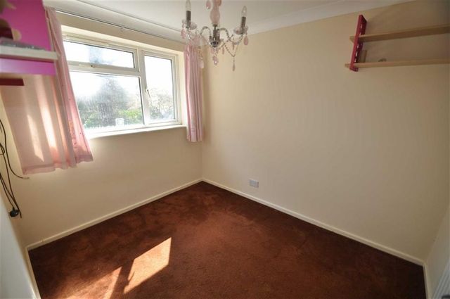  Image of 4 bedroom Property for sale in Jacomb Close Lower Broadheath Worcester WR2 at Jacomb Close Worcester Worcester, WR2 6SQ