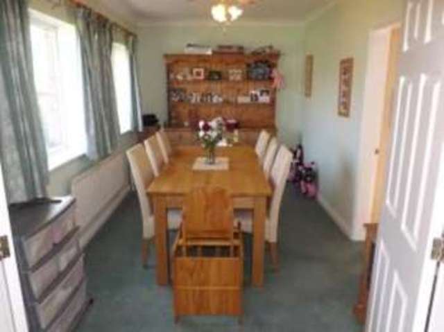  Image of 4 bedroom Detached house for sale in Jakeman Way Aylesbury HP21 at Aylesbury Buckinghamshire Walton, HP21 8FT