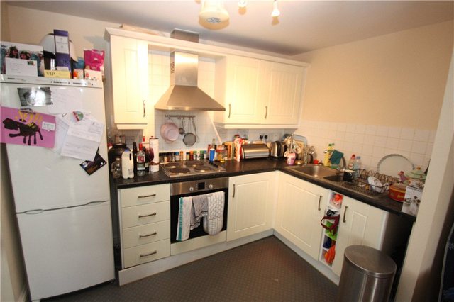  Image of 2 bedroom Apartment for sale in Tudor Way Knaphill Woking GU21 at Tudor Way Knaphill Knaphill, GU21 2UD