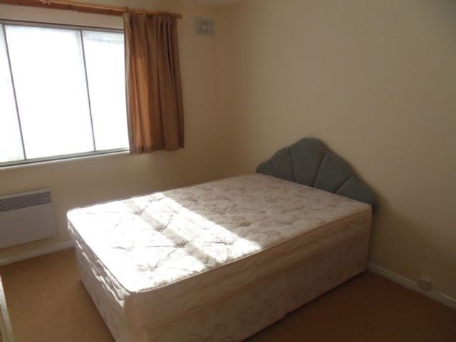 Image of 1 bedroom Flat to rent in Kenton Road Harrow HA3 at 68 Kenton Road  HARROW, HA3 8AB