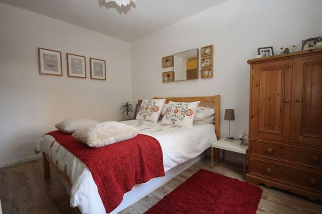  Image of 4 bedroom Detached house for sale in St. Marys Close Kidlington OX5 at St Marys Close  Kidlington, OX5 2AY