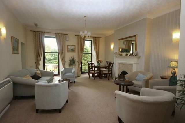  Image of 1 bedroom Retirement Property for sale in The Moors Kidlington OX5 at The Moors  Kidlington, OX5 2XT