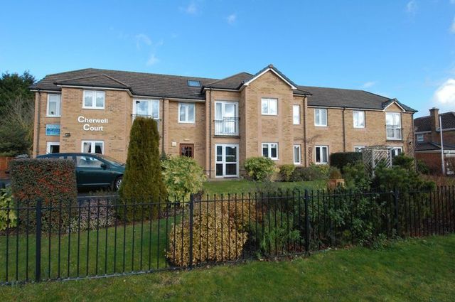 Image of 2 bedroom Retirement Property for sale in Banbury Road Kidlington OX5 at Banbury Road  Kidlington, OX5 2BG