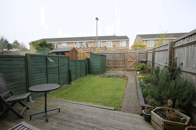  Image of 2 bedroom Terraced house for sale in Bowerman Close Kidlington OX5 at Bowerman Close  Kidlington, OX5 1TP