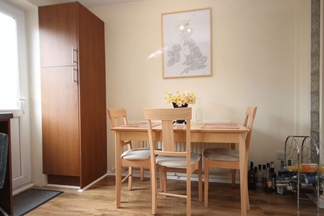  Image of 2 bedroom Terraced house for sale in Bowerman Close Kidlington OX5 at Bowerman Close  Kidlington, OX5 1TP